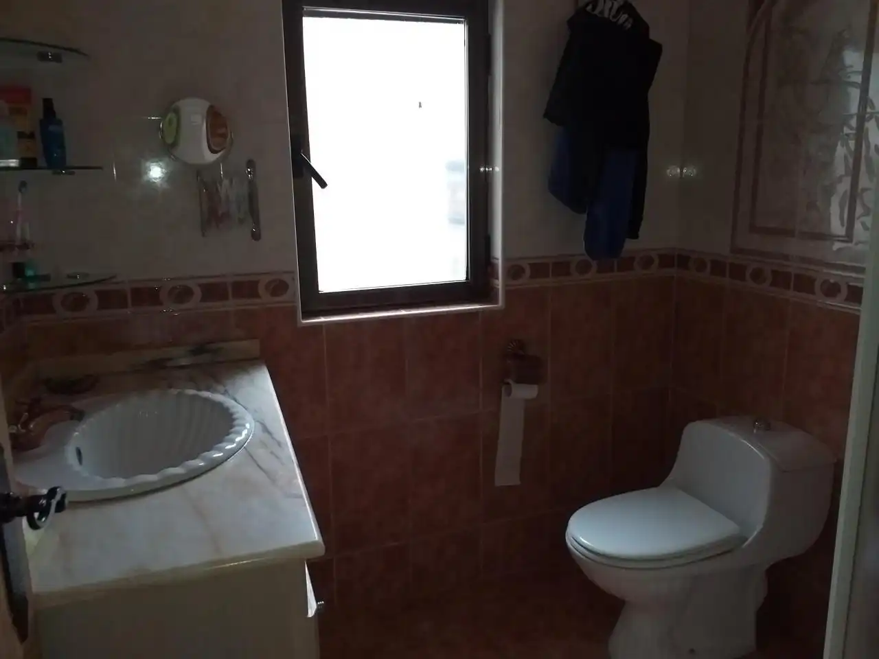 Bany de Casa o xalet en venda en Yecla amb Aire condicionat, Calefacció i Moblat