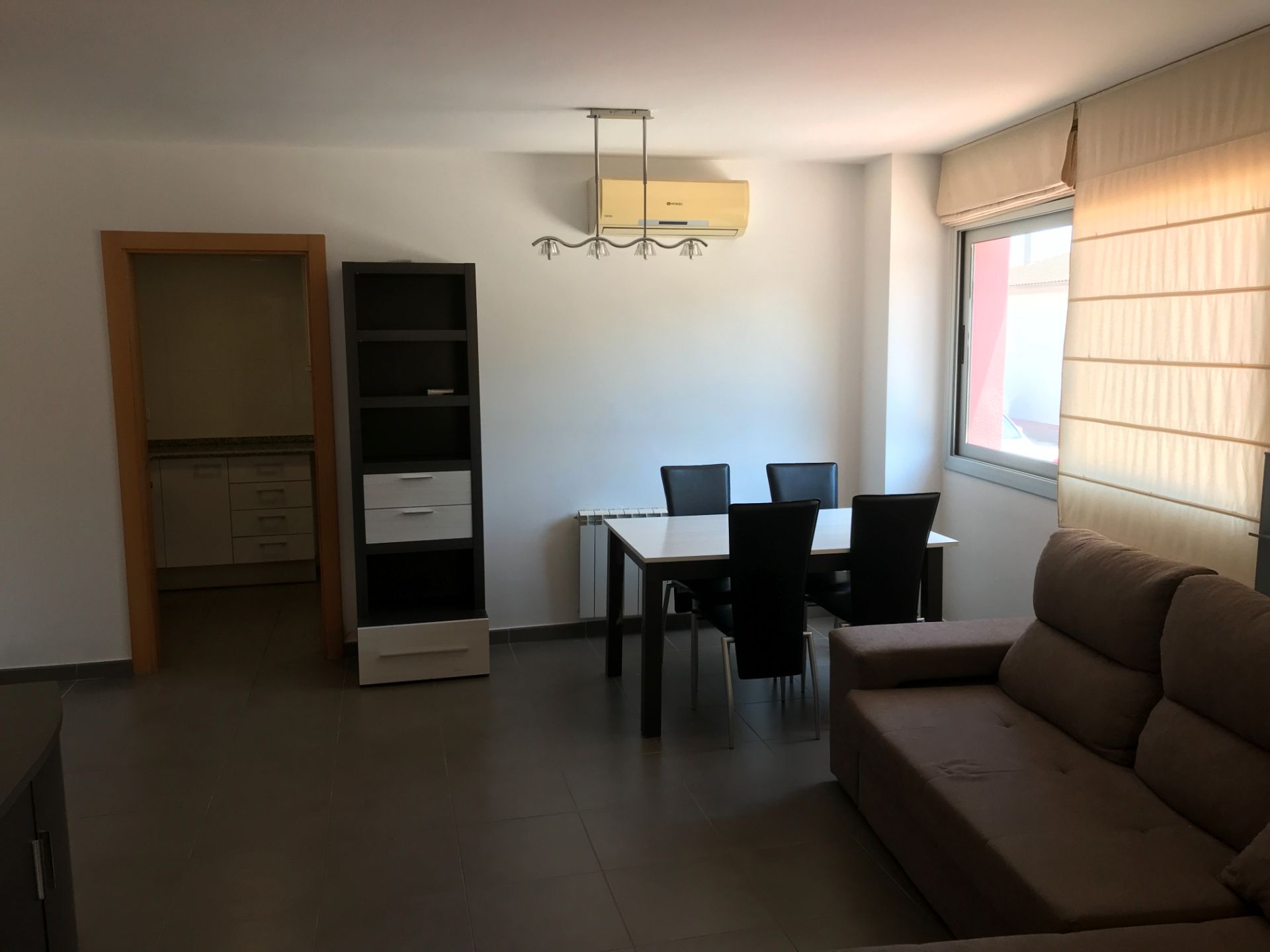 Living room of Flat to rent in Riudellots de la Selva  with Air Conditioner, Heating and Oven