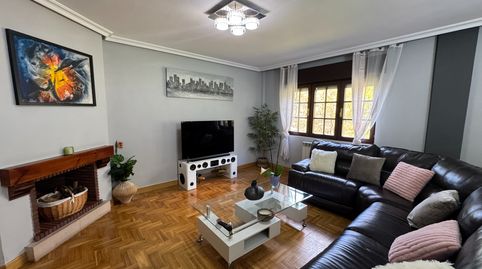 Foto 5 de Casa o xalet en venda a Carretera de Ponteo, 12, San Claudio - Trubia - Las Caldas, Oviedo