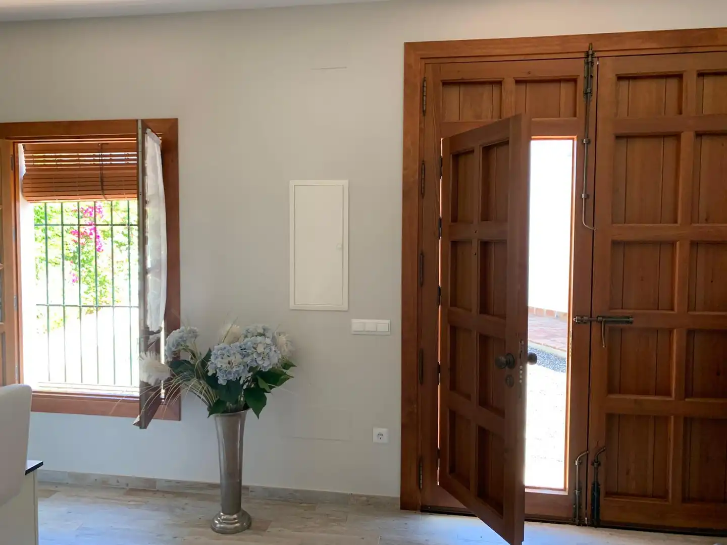 Houses for sale in Álora  with Air Conditioner and Furnished