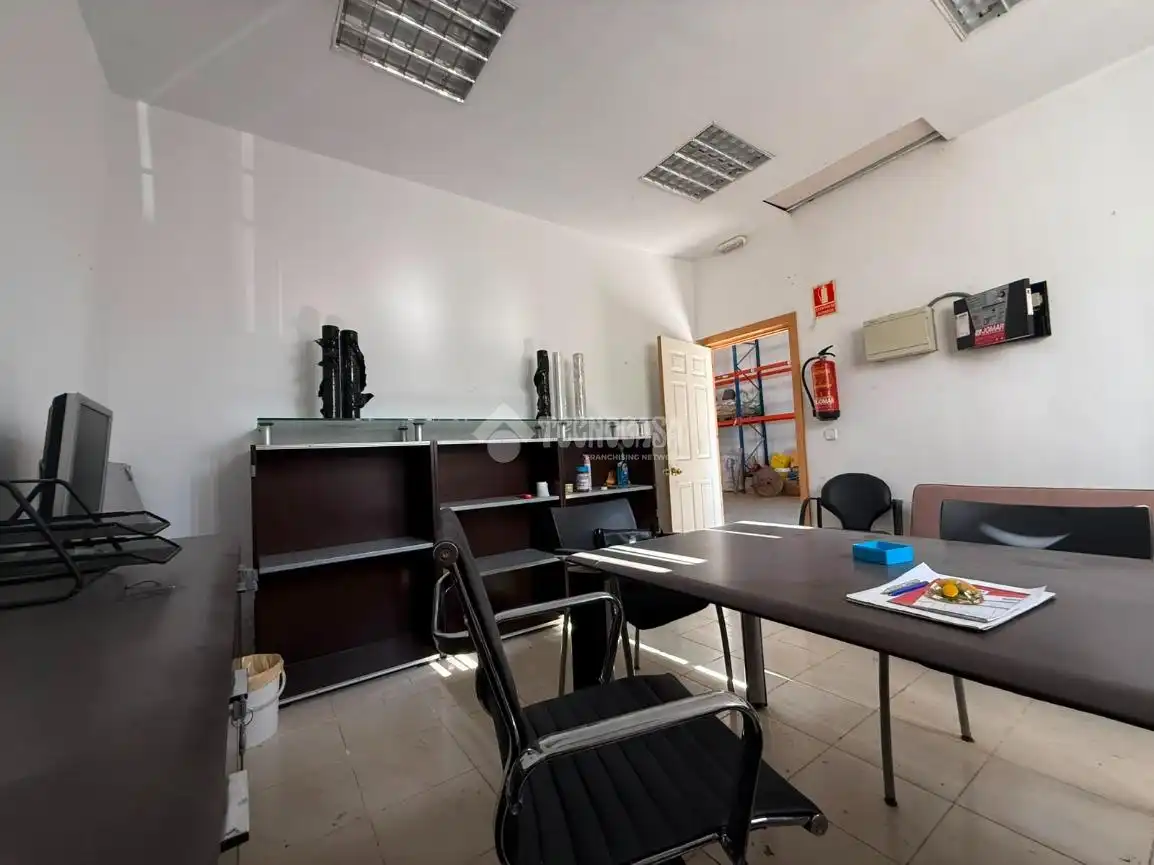 Local commercial à vendre à Camarma de Esteruelas, imagen 2