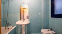 Bathroom of Flat for sale in El Astillero    with Swimming Pool and Balcony