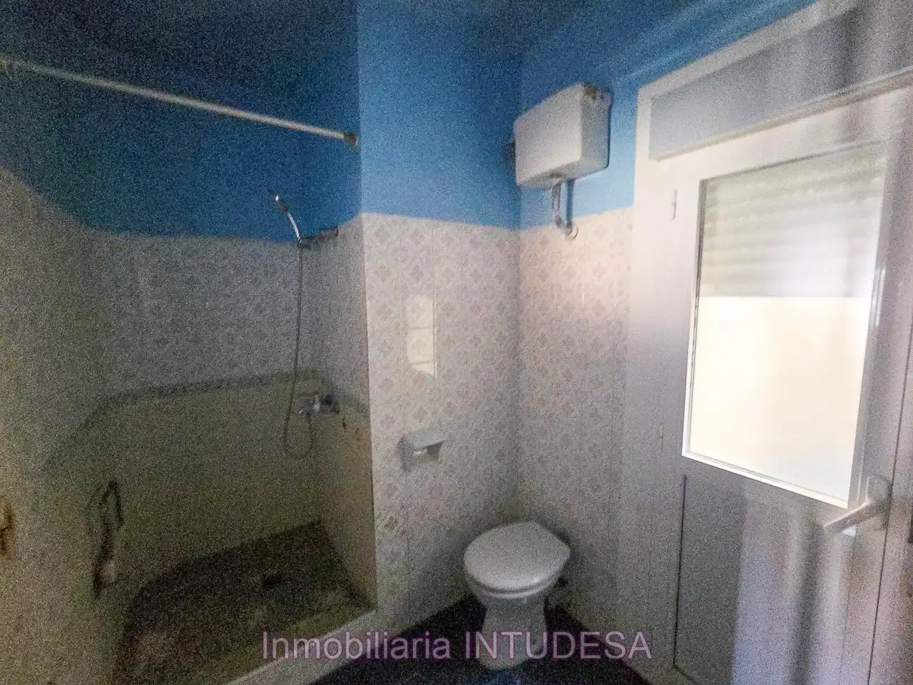 Badezimmer von Wohnung zum Verkauf in Tudela mit Heizung und Terrasse