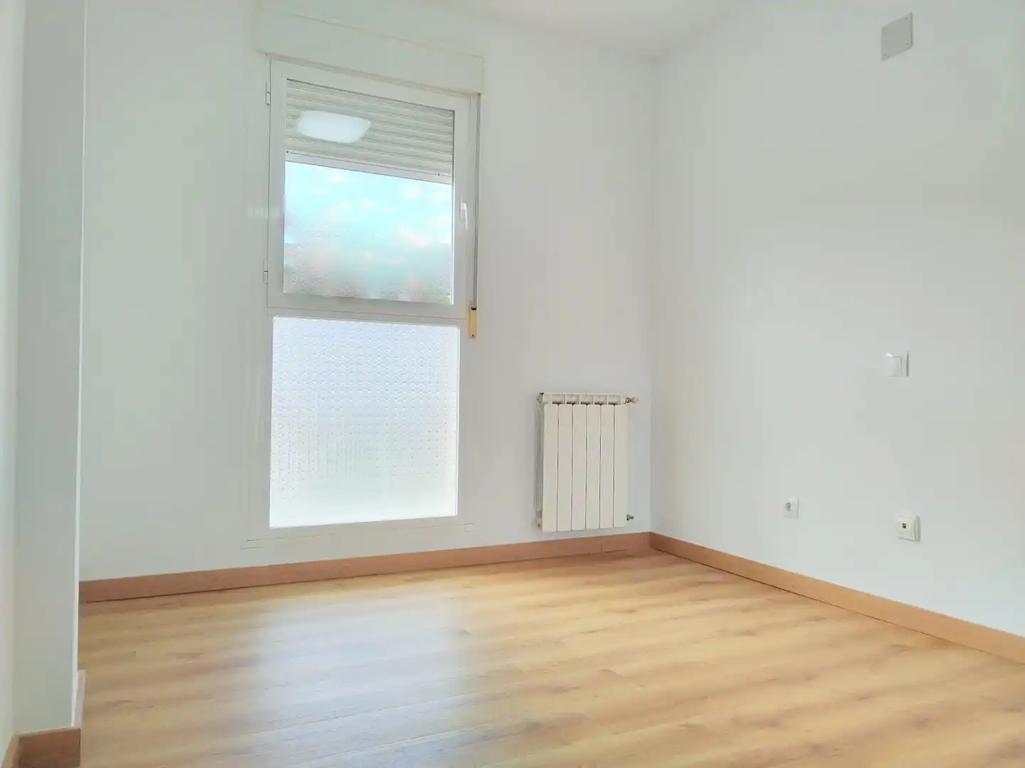 Flat for rent in Perlita