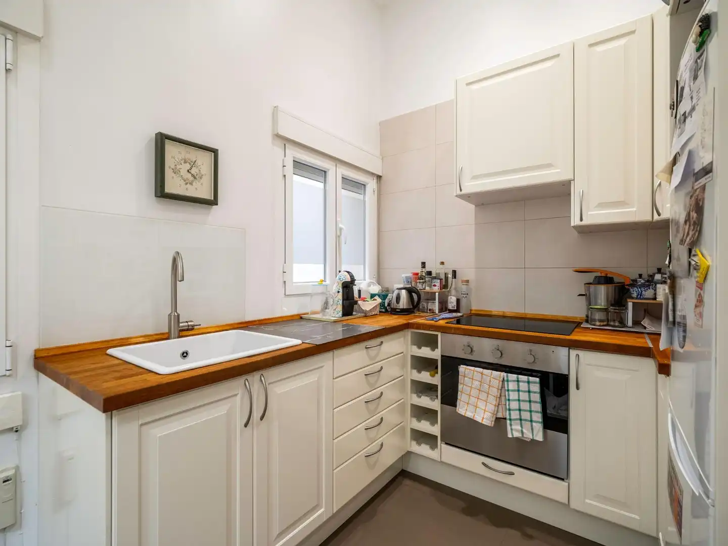 Kitchen of Flat for sale in Madrid  with Air Conditioner, Heating and Storage room