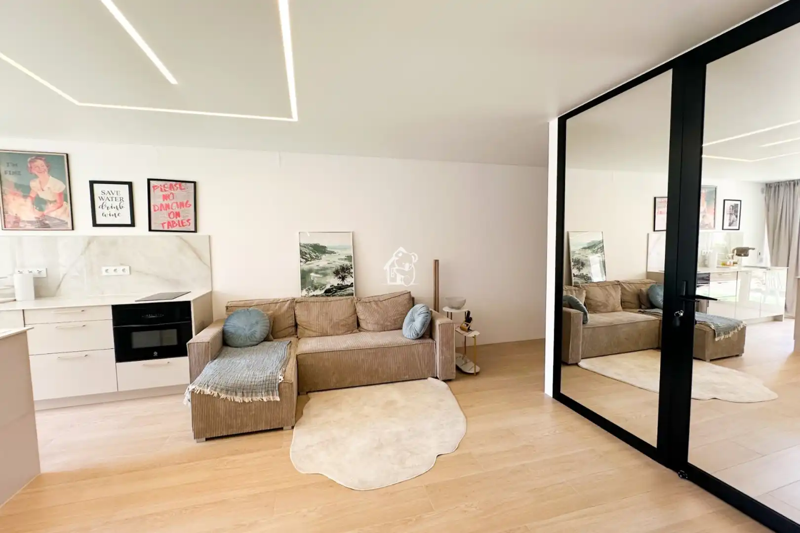 Sala d'estar de Apartament en venda en Torrevieja amb Aire condicionat, Traster i Moblat