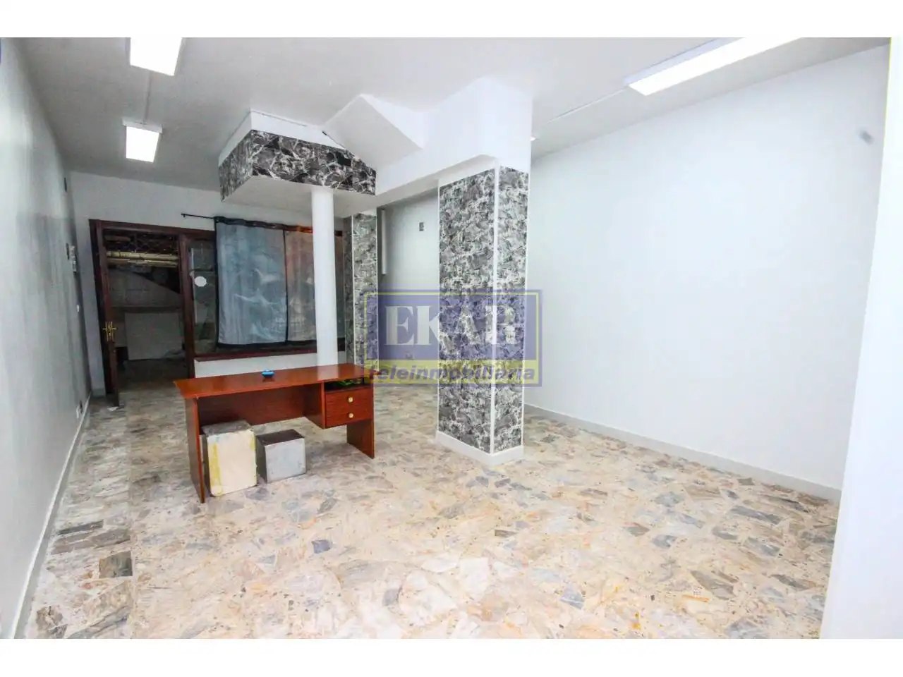 Business premises to rent in Calle Juan Arana, imagen 4