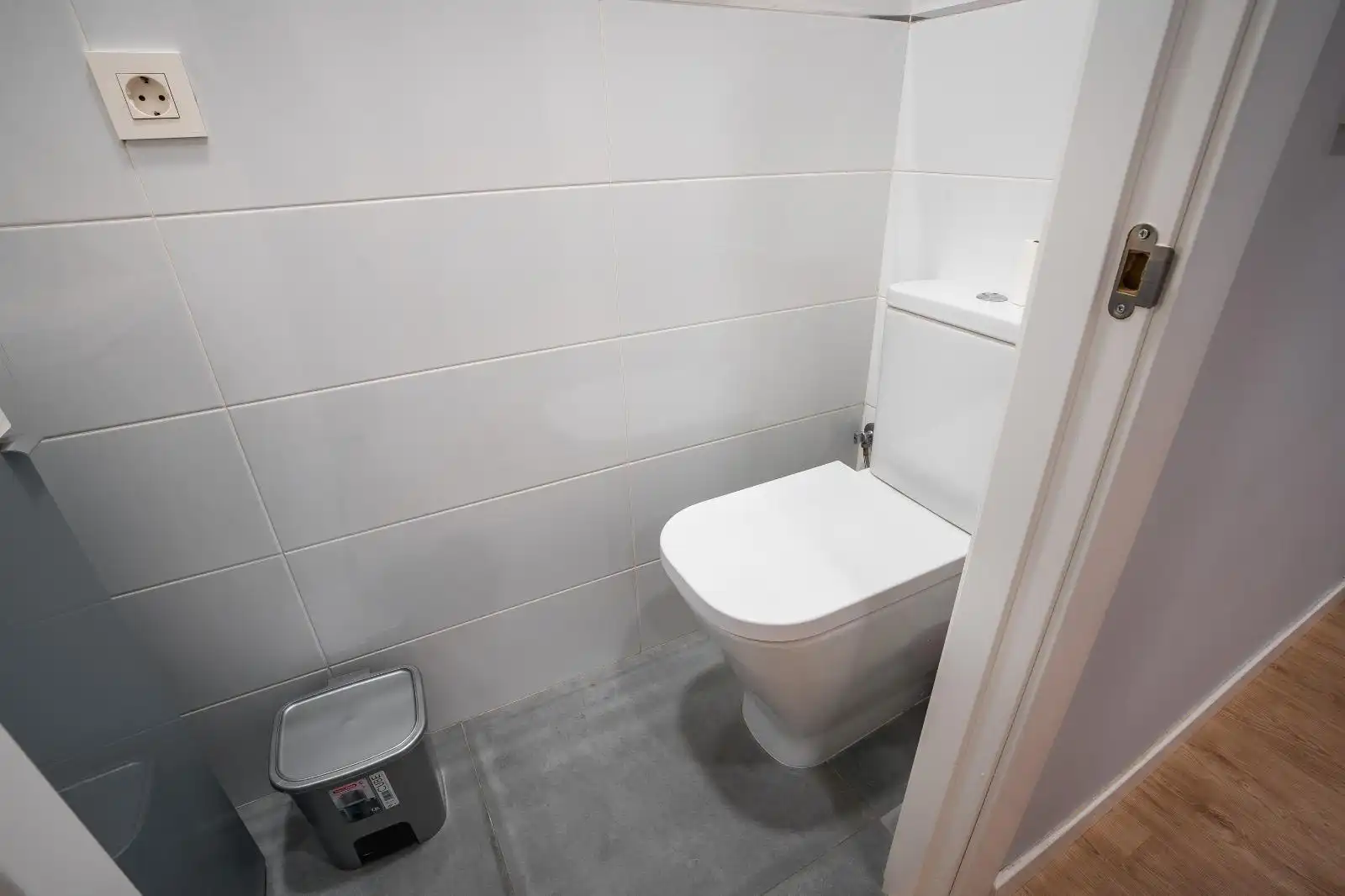 Badezimmer von Wohnung zur untervermieten in Beiro