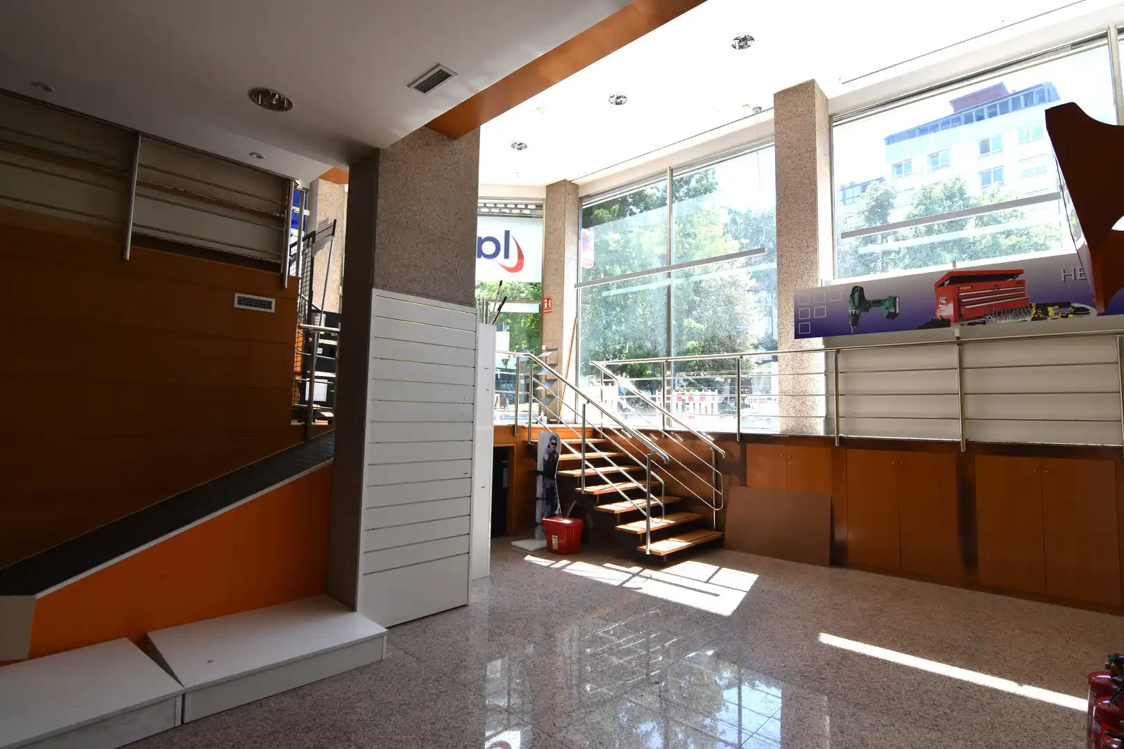 Local comercial en alquiler en Plaza José González Dopeso 51, imagen 17