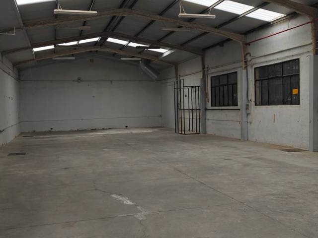 Local comercial en Alquiler en Avenida de Madrid, 20 en Zona Industrial