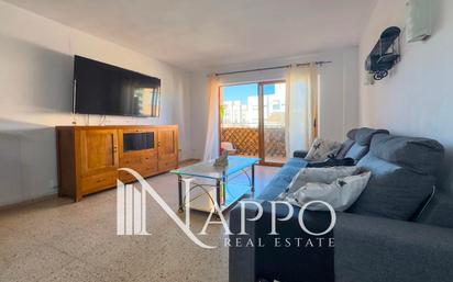Living room of Flat for sale in  Palma de Mallorca  with Heating, Terrace and Furnished