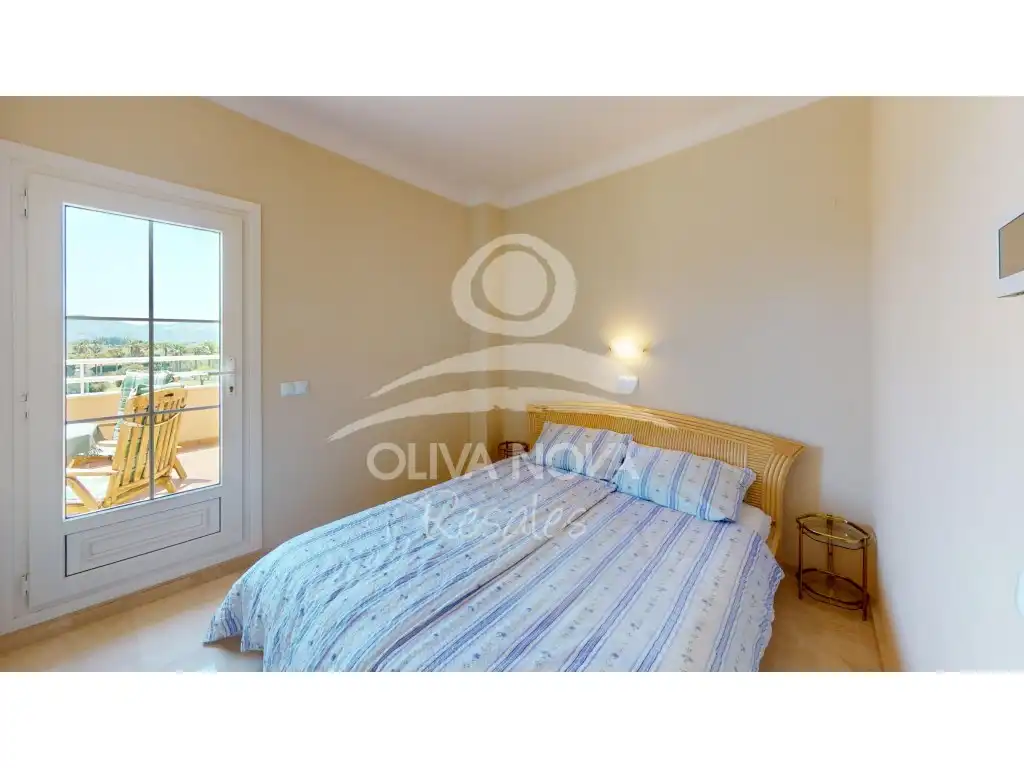 Bedroom of Attic for sale in Oliva  with Terrace, Swimming Pool and Furnished