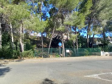 Residential land for sale in Miami Platja