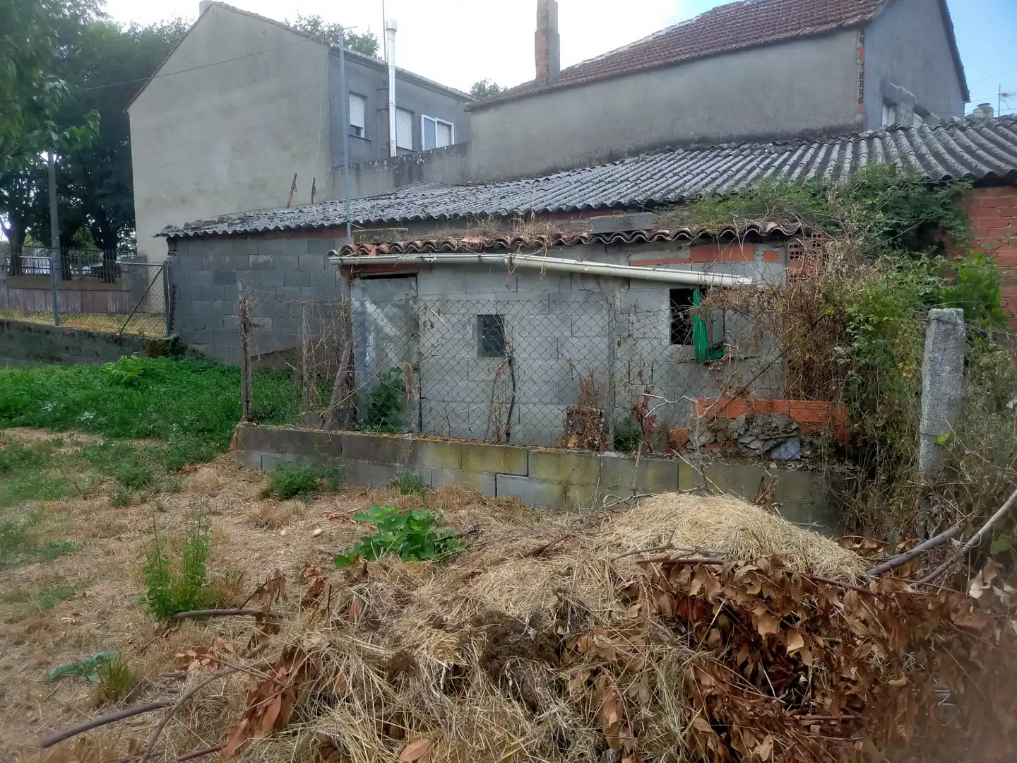 Adossat amb jardí en venda a Barrio Currelos 40, imagen 46