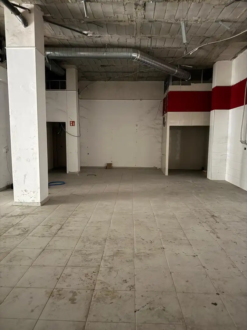 Local comercial en venda a Centre Històric, imagen 5