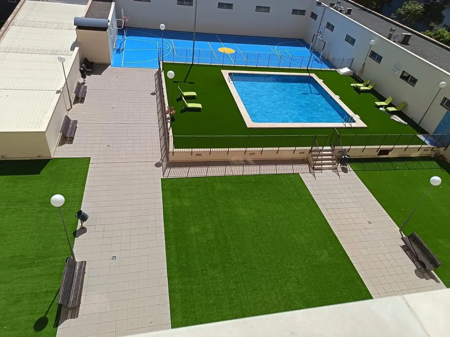 Swimming pool of Flat for sale in Alicante / Alacant  with Air Conditioner, Terrace and Storage room