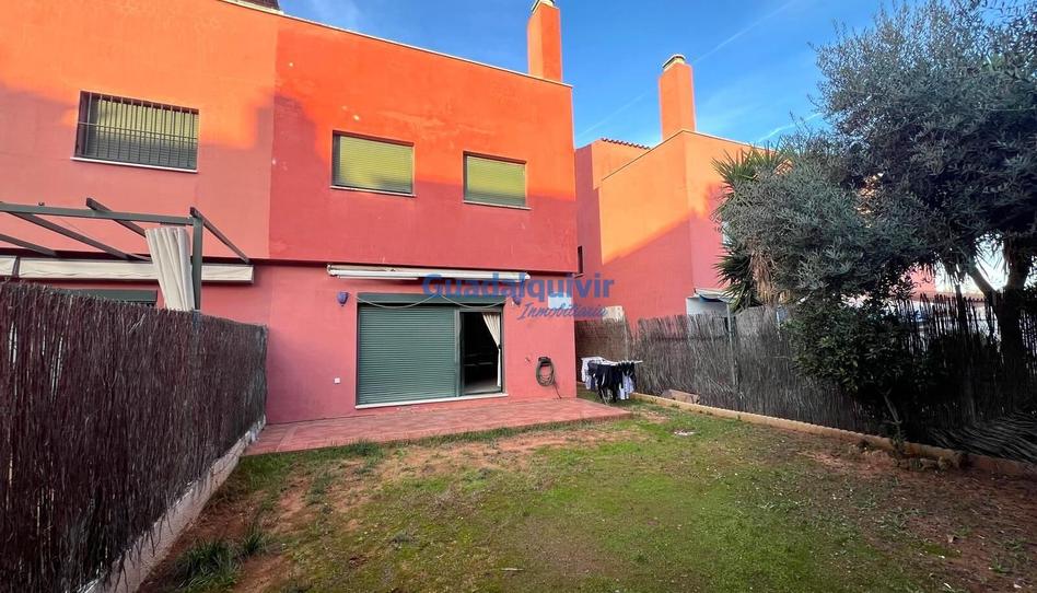 Photo 1 of Single-family semi-detached for sale in Oromana, Sevilla