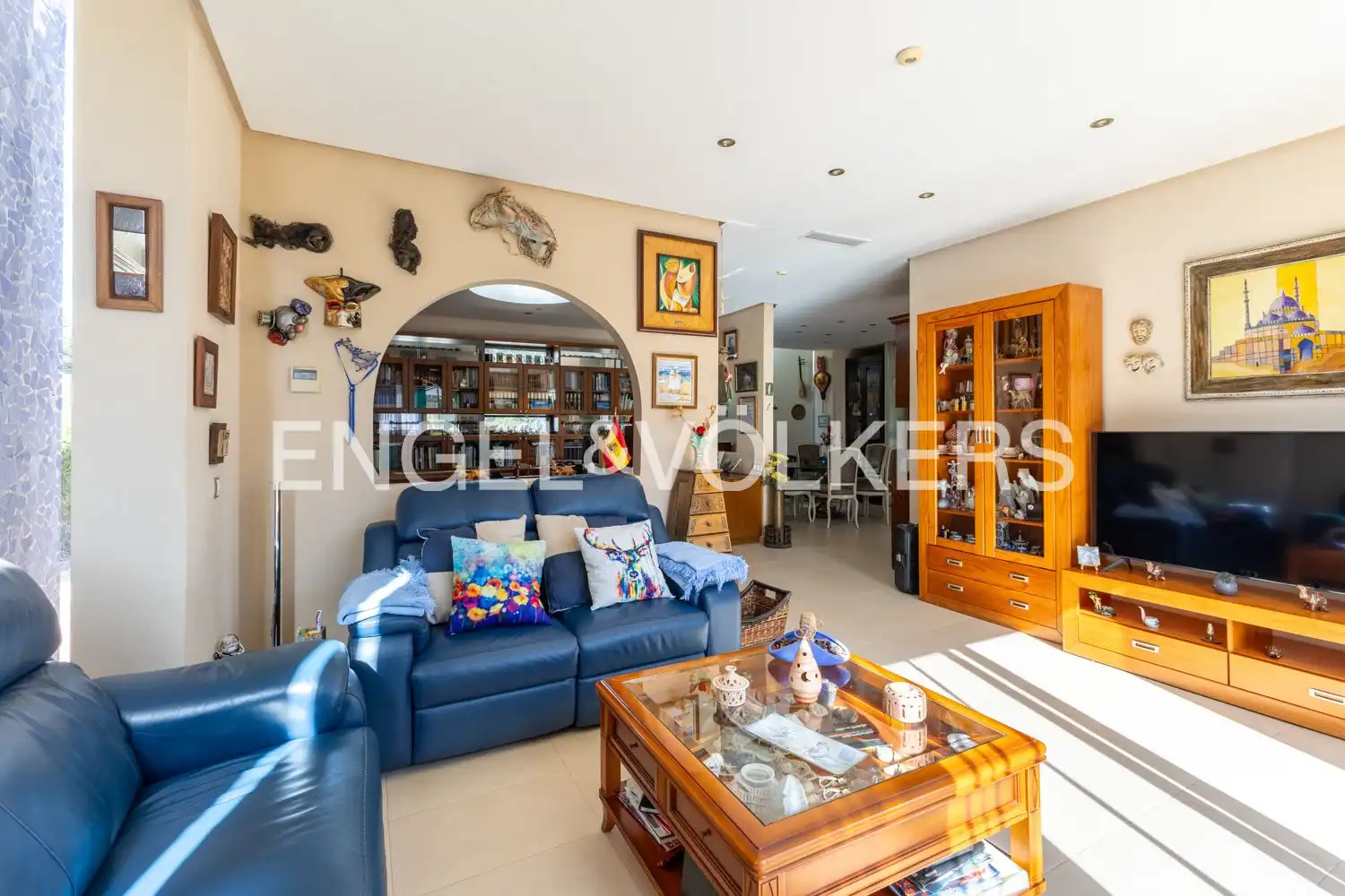 Living room of Houses for sale in Gilet  with Air Conditioner, Heating and Private garden