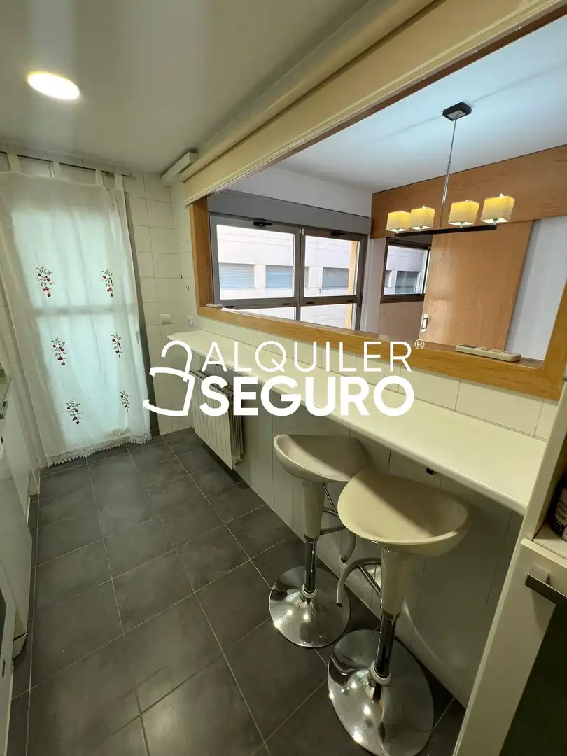 Küche von Wohnung zur Miete in Madrid mit Klimaanlage, Heizung und Terrasse