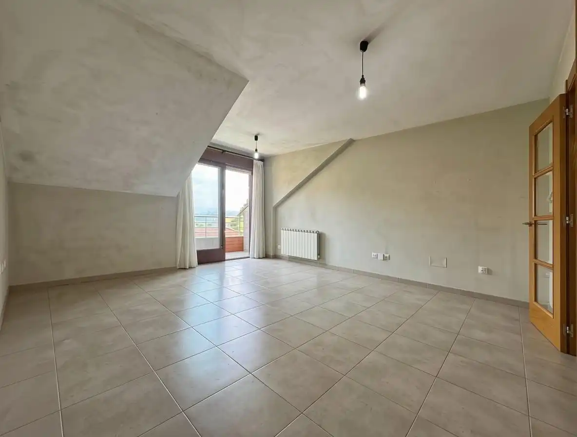 Balcony of Attic for sale in Poio  with Heating and Balcony