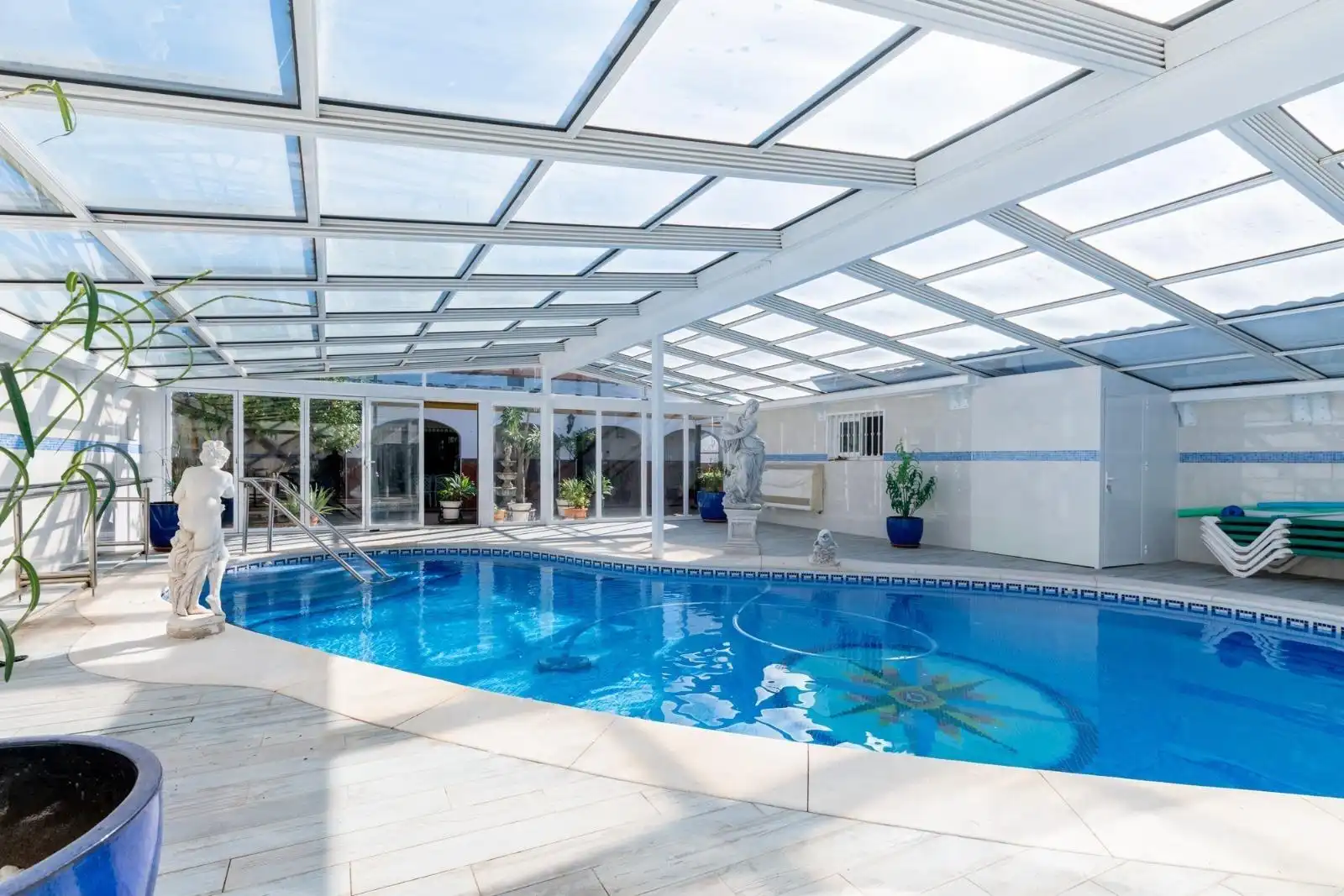 Chalet con terraza en venta en Sanlúcar la Mayor, imagen 83
