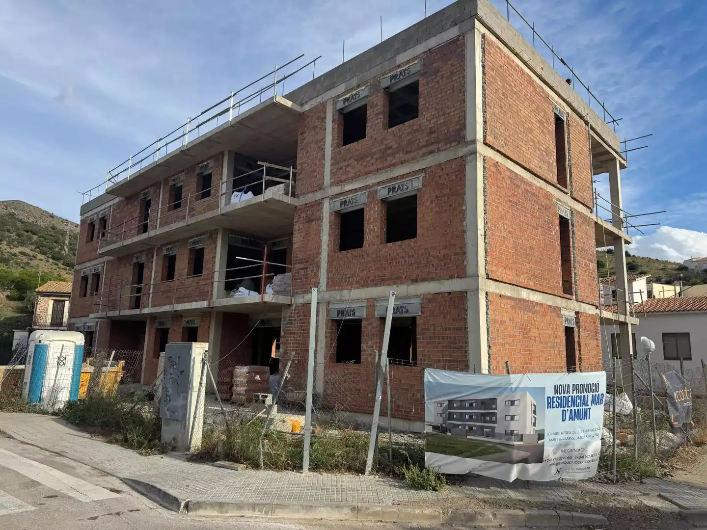 Außenansicht von Wohnung zum Verkauf in Colera mit Parkett und Balkon