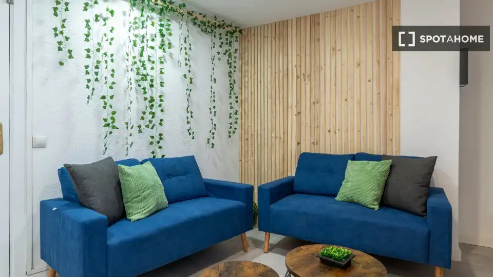 Room in Trafalgar