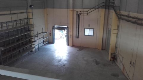 Foto 2 von Fabrikhallen zum Verkauf in Centre, El Vendrell