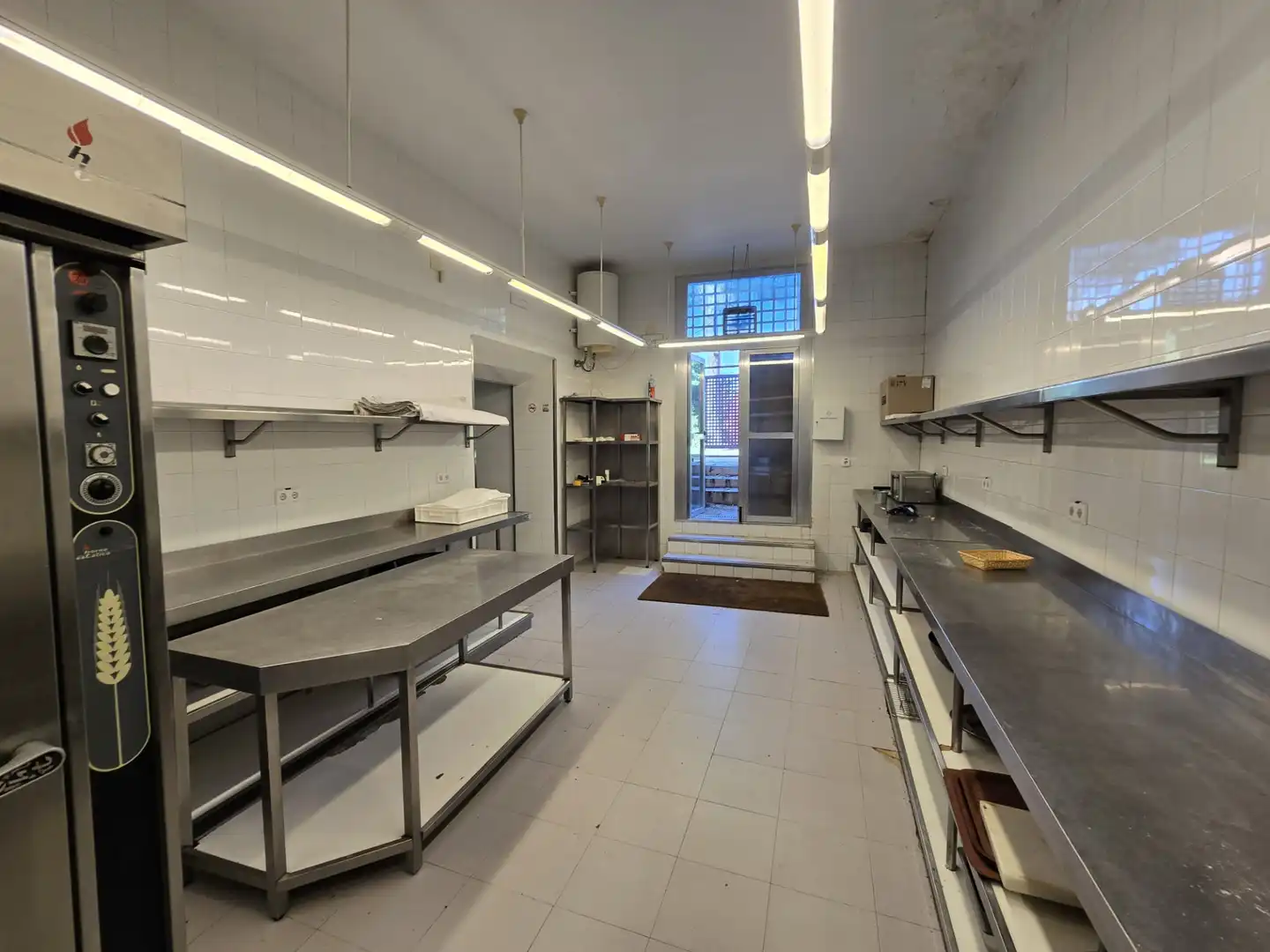 Kitchen of Buildings for sale in Esquivias  with Alarm
