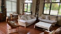 Living room of Single-family semi-detached for sale in Tudela de Duero  with Air Conditioner and Heating