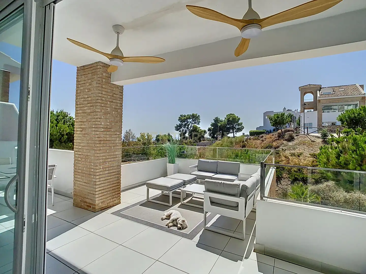 Terrasse von Haus oder Chalet zum Verkauf in Benalmádena mit Klimaanlage, Balkon und Alarm