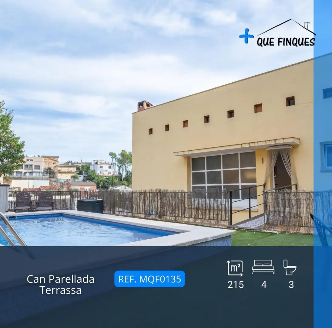 Casa con terraza en venta en Sud