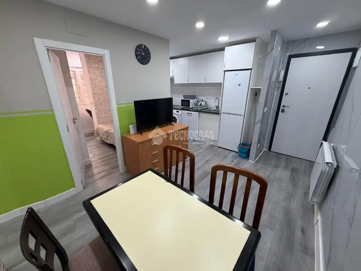 Flat for rent in Universidad