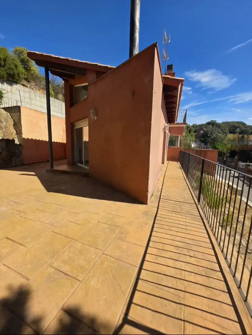 Xalet amb terrassa en venda a Sant Fost de Campsentelles, imagen 5