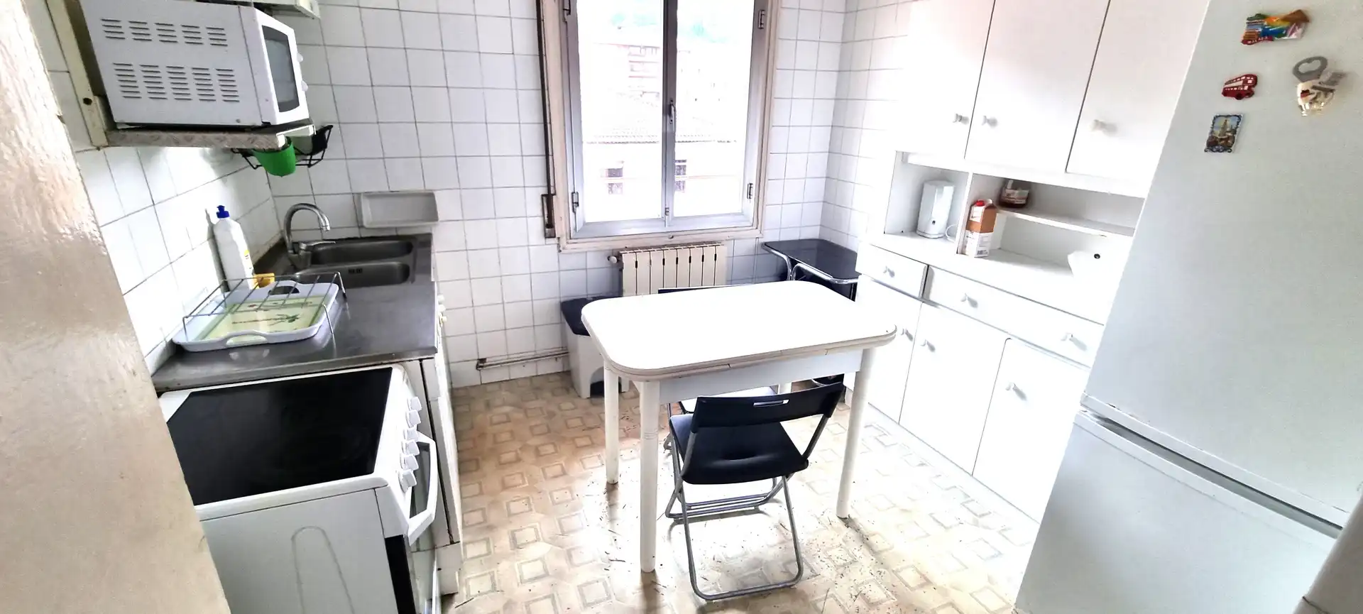 Cocina de Piso de alquiler en Bilbao  con Calefacción, Amueblado y Horno