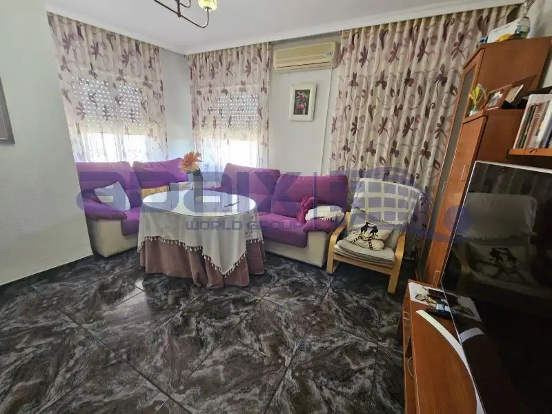 Sala d'estar de Edifici en venda en Almodóvar del Campo