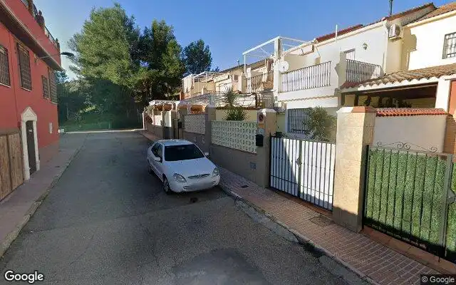 Vista exterior de Piso en venta en Linares
