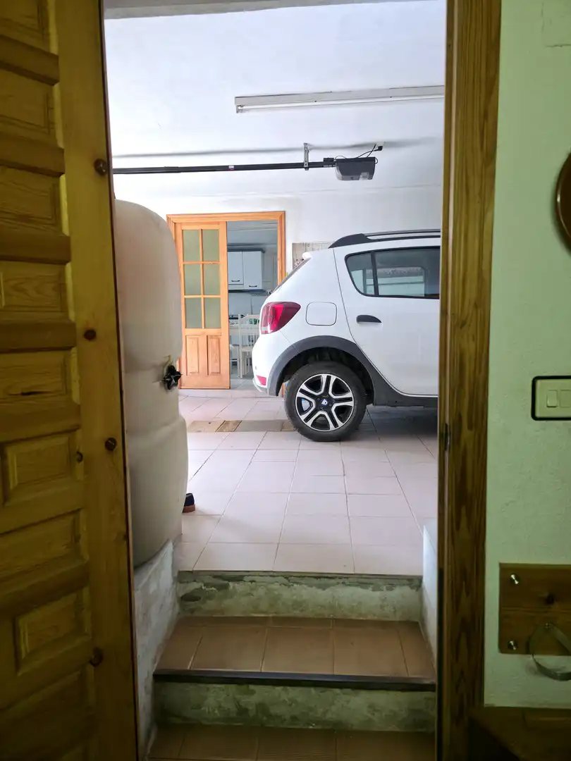 Aparcament de Casa o xalet en venda en Pomar de Valdivia amb Calefacció, Jardí privat i Terrassa