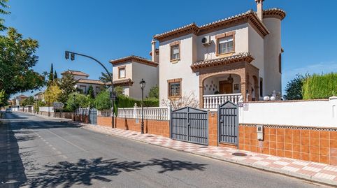 Foto 2 de Casa o chalet en venta en Calle de la Vía del Tranvía, 39, La Zubia Ciudad, La Zubia
