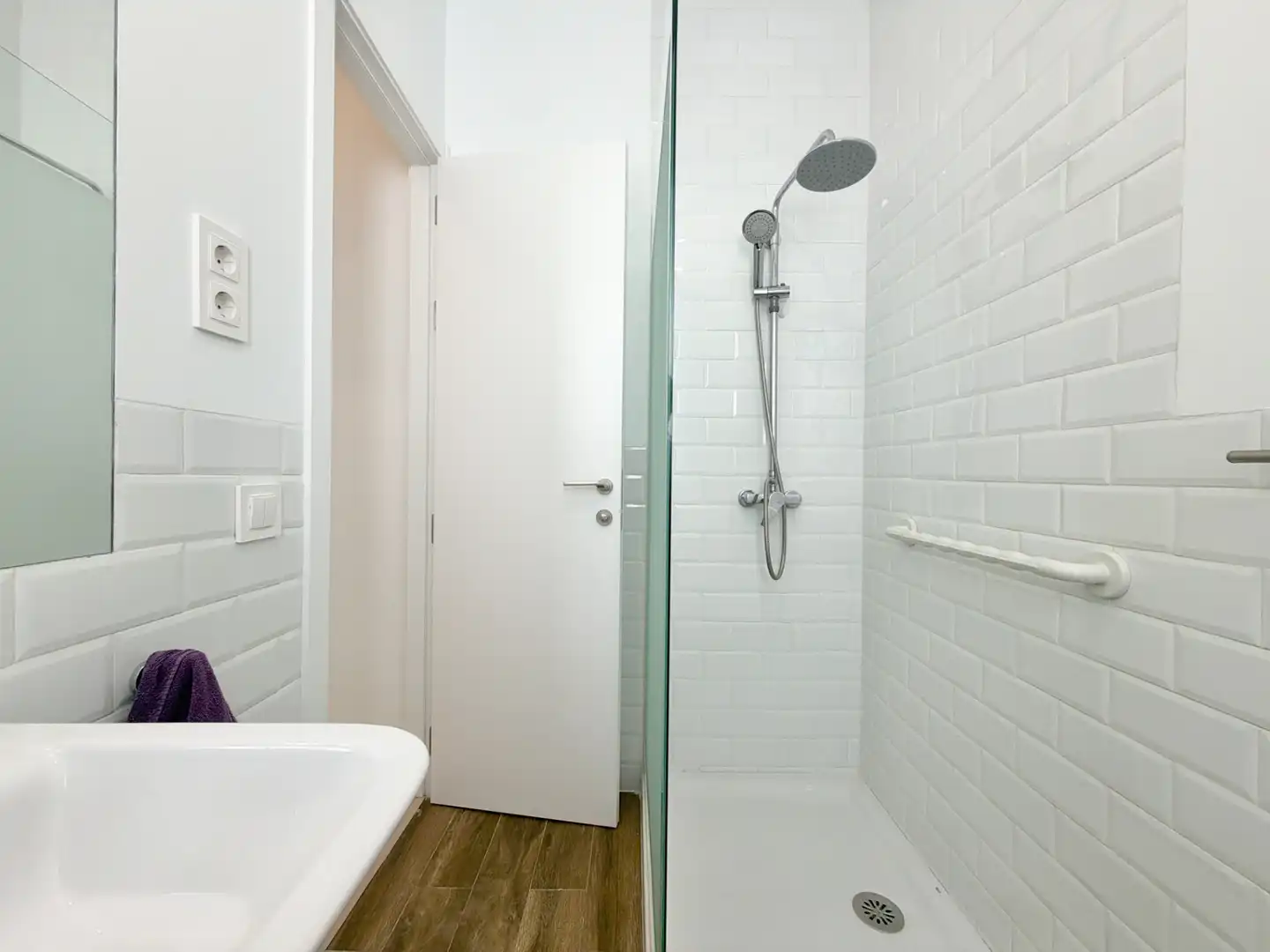 Bathroom of Attic for sale in Madrid  with Heating, Terrace and Alarm
