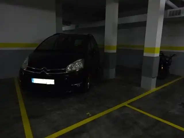 Parkplatz von Garage zum Verkauf in Barcelona
