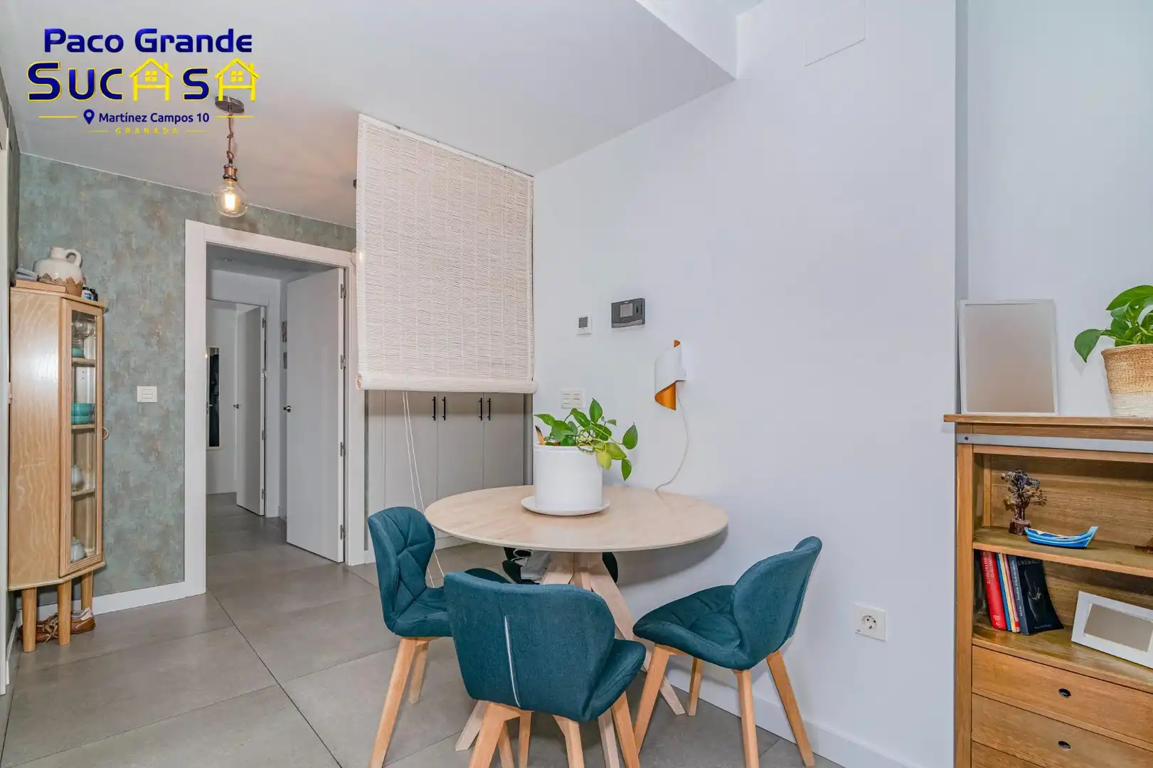 Balcony of Flat for sale in Poniente
