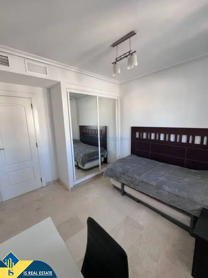 Habitación de Casa adosada en venta en Guardamar del Segura con Aire acondicionado, Calefacción y Jardín privado