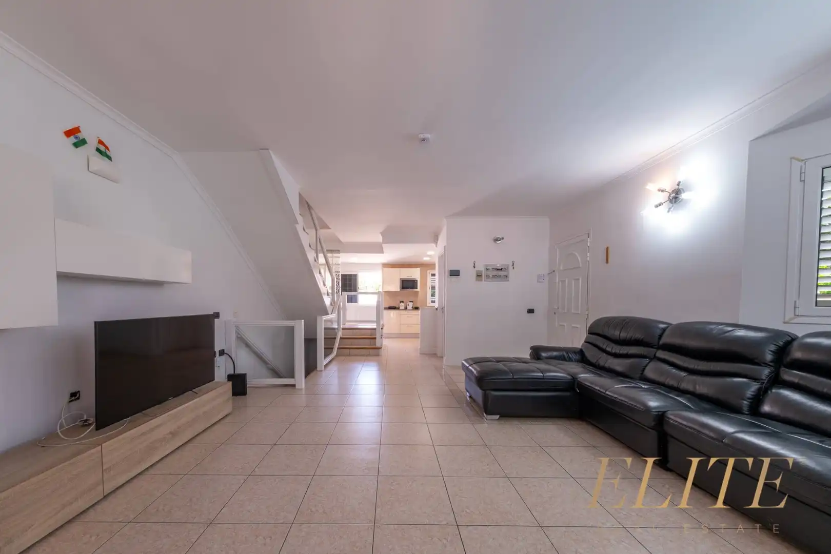 Casa adosada en venda en San Bartolomé de Tirajana amb Aire condicionat, Jardí privat i Terrassa