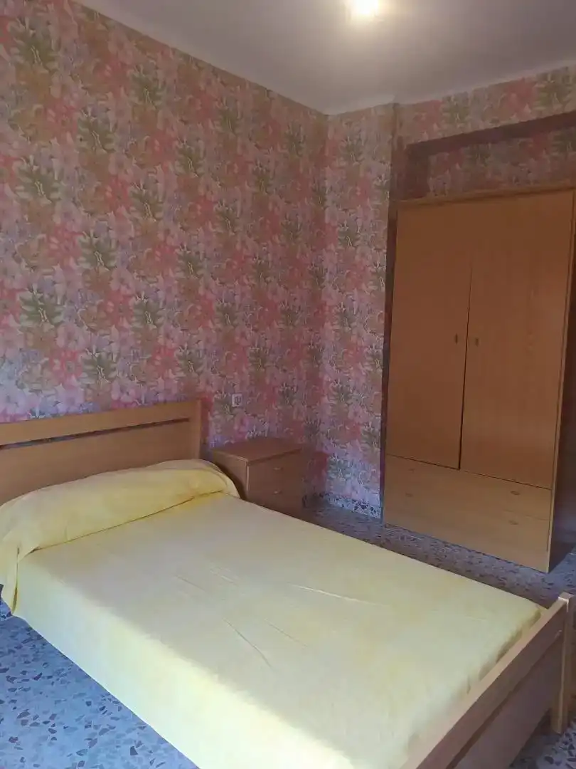 Habitación de Casa adosada en venta en La Herrera con Trastero, Amueblado y Balcón