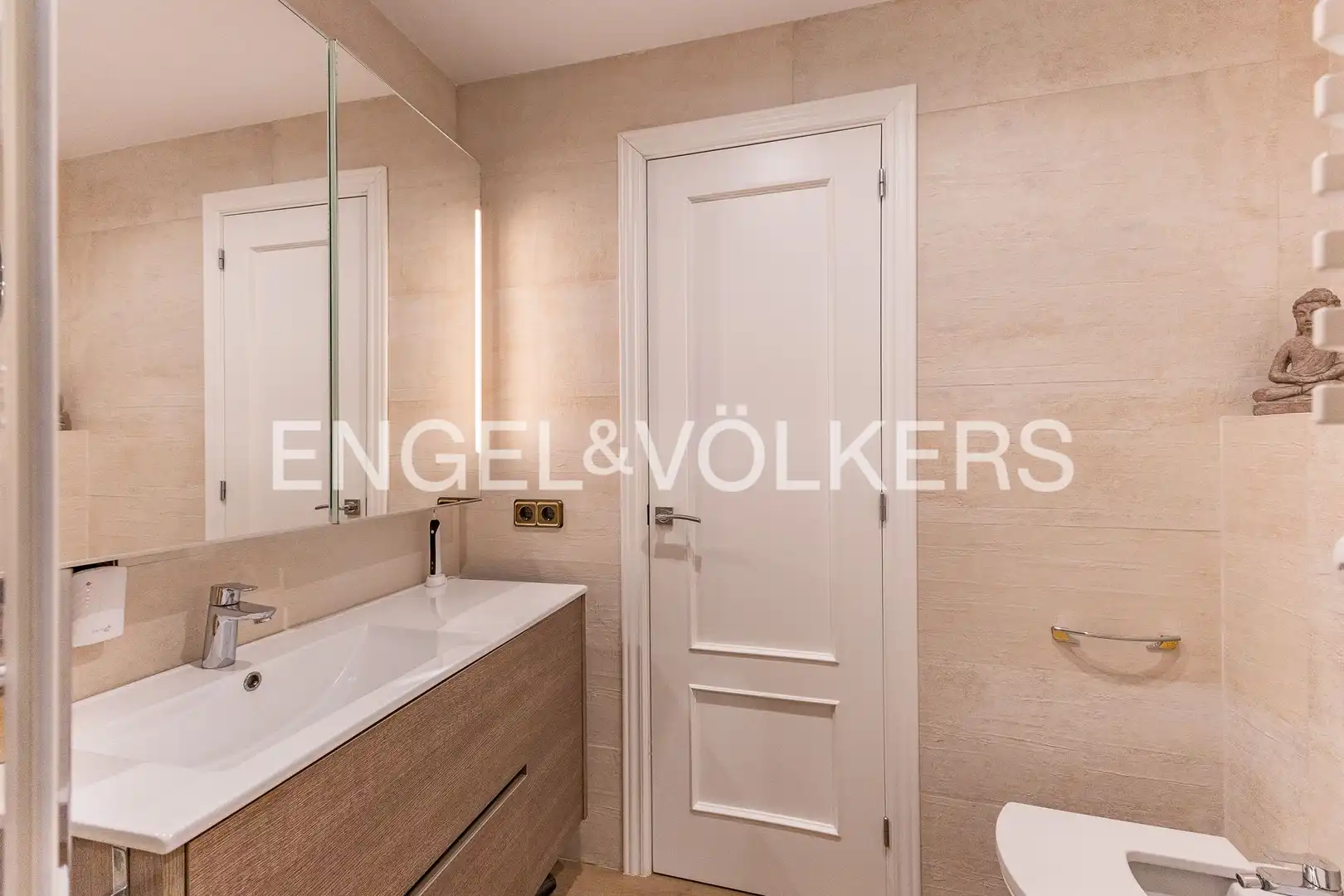 Baño de Ático en venta en Mataró con Aire acondicionado, Calefacción y Parquet
