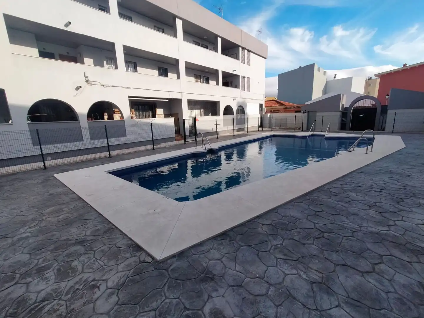 Piscina de Dúplex de lloguer en La Línea de la Concepción