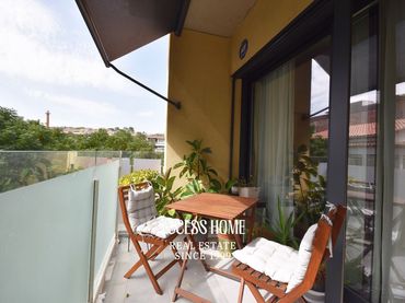 Piso con balcón en venta en Ocata