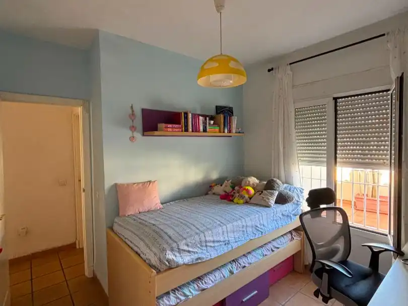 Habitación de Casa o chalet en venta en Los Barrios con Jardín privado, Terraza y Trastero
