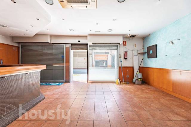 Local comercial en Venta en Calle Pare llaurador, . en Ca n'Aurell